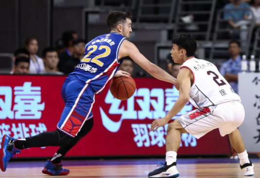 乐鱼体育线上网站里程碑夜广东宏远主帅复盘；英超加时末段刷纪录；信心回归；控场能力受关注的简单介绍