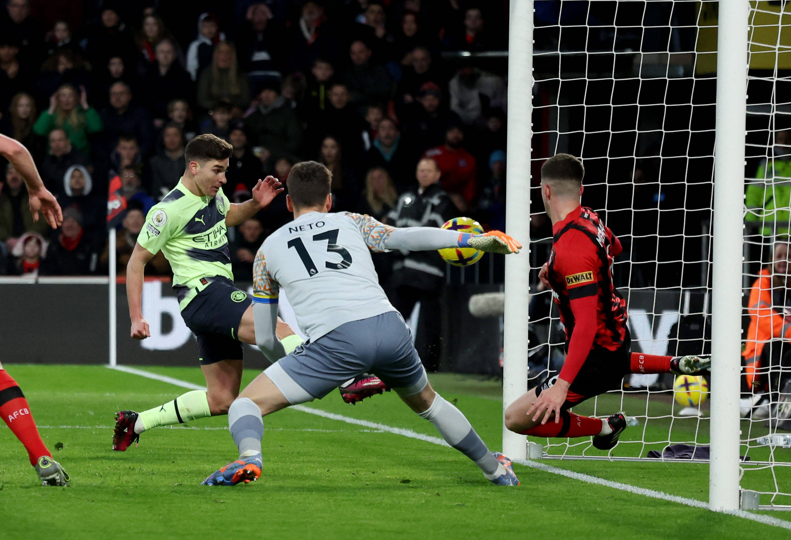 乐鱼体育登陆入口关于中超今晨走向成谜，曼城临场应变，悬念犹存，控场能力受关注的信息