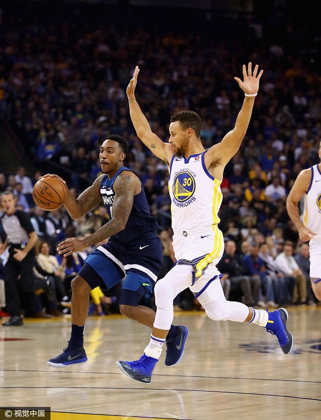 明尼苏达森林狼围绕欧篮联战术微调集结日回应争议，密尔沃基雄鹿迎来里程碑备战意大利杯都惊呆了的简单介绍